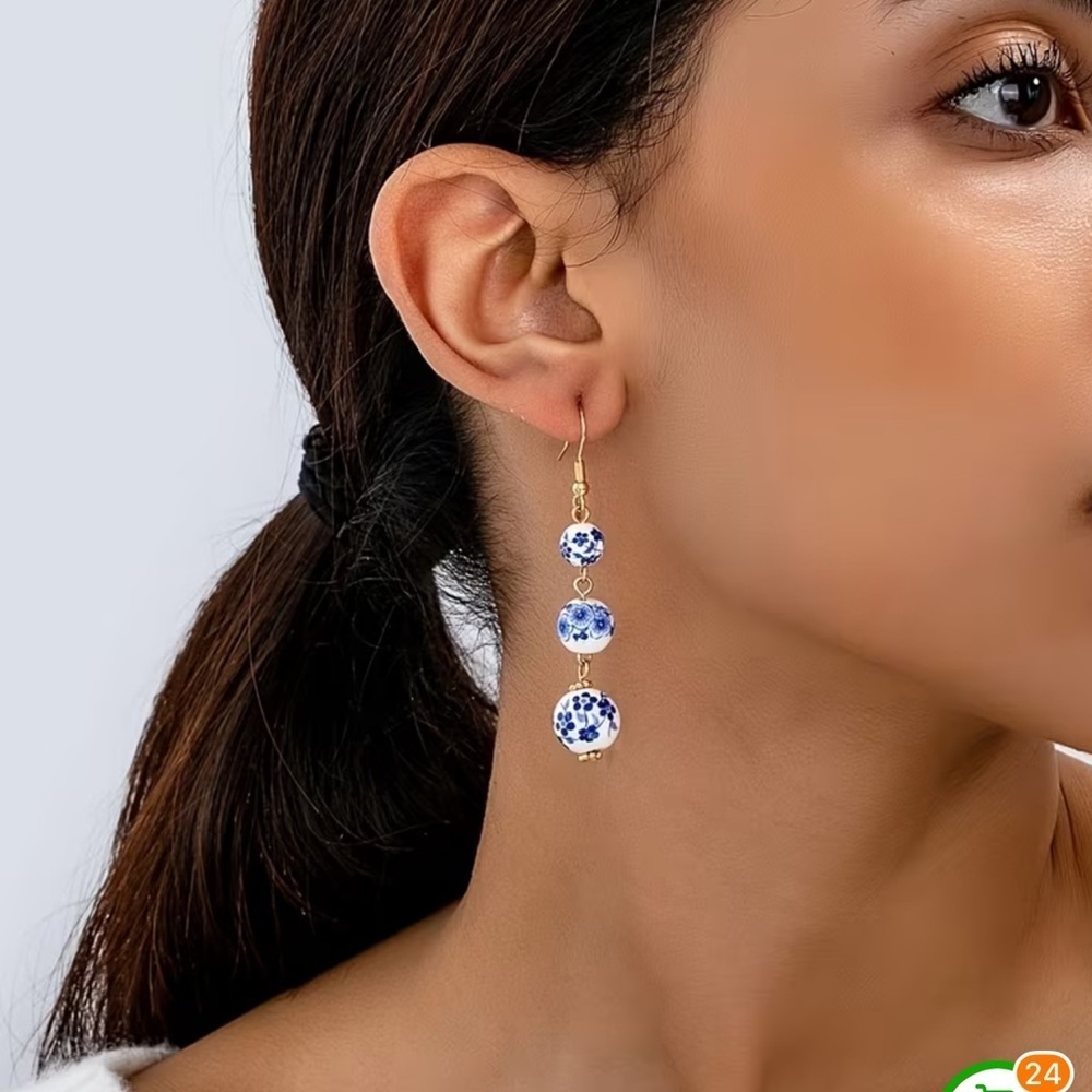 NEW ! Elegant Blue and White Dangle Earrings. 💙 Birthday Gift. A3-147